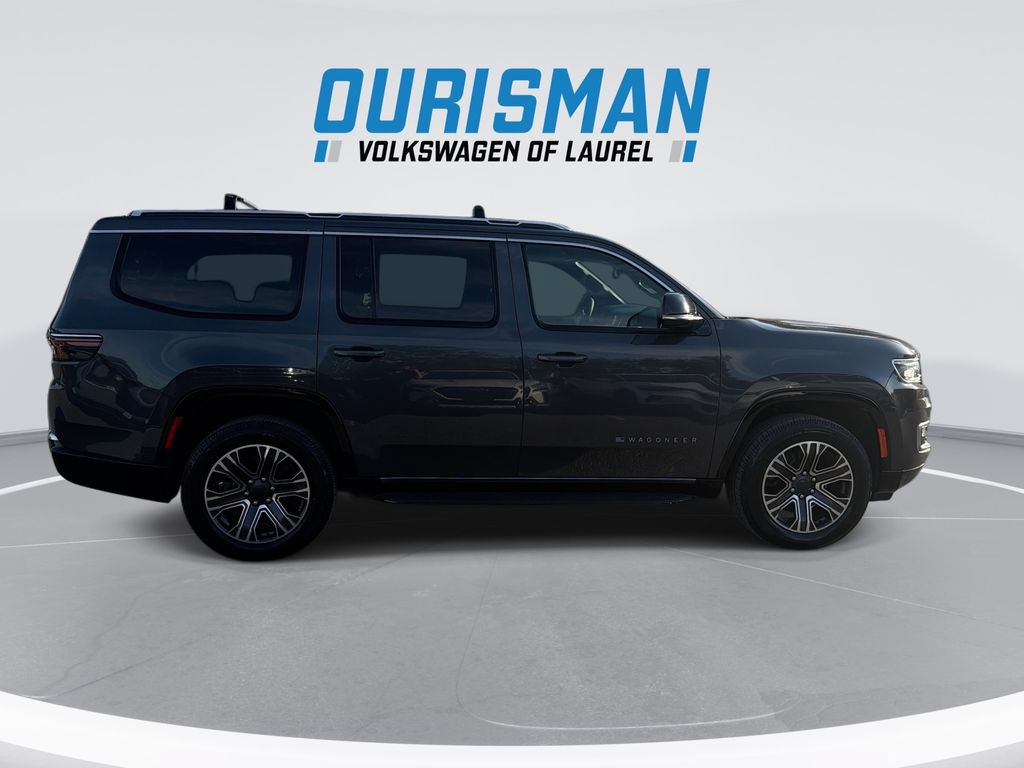 Used 2023 Jeep Wagoneer 4WD w/ Premium Group I image 9