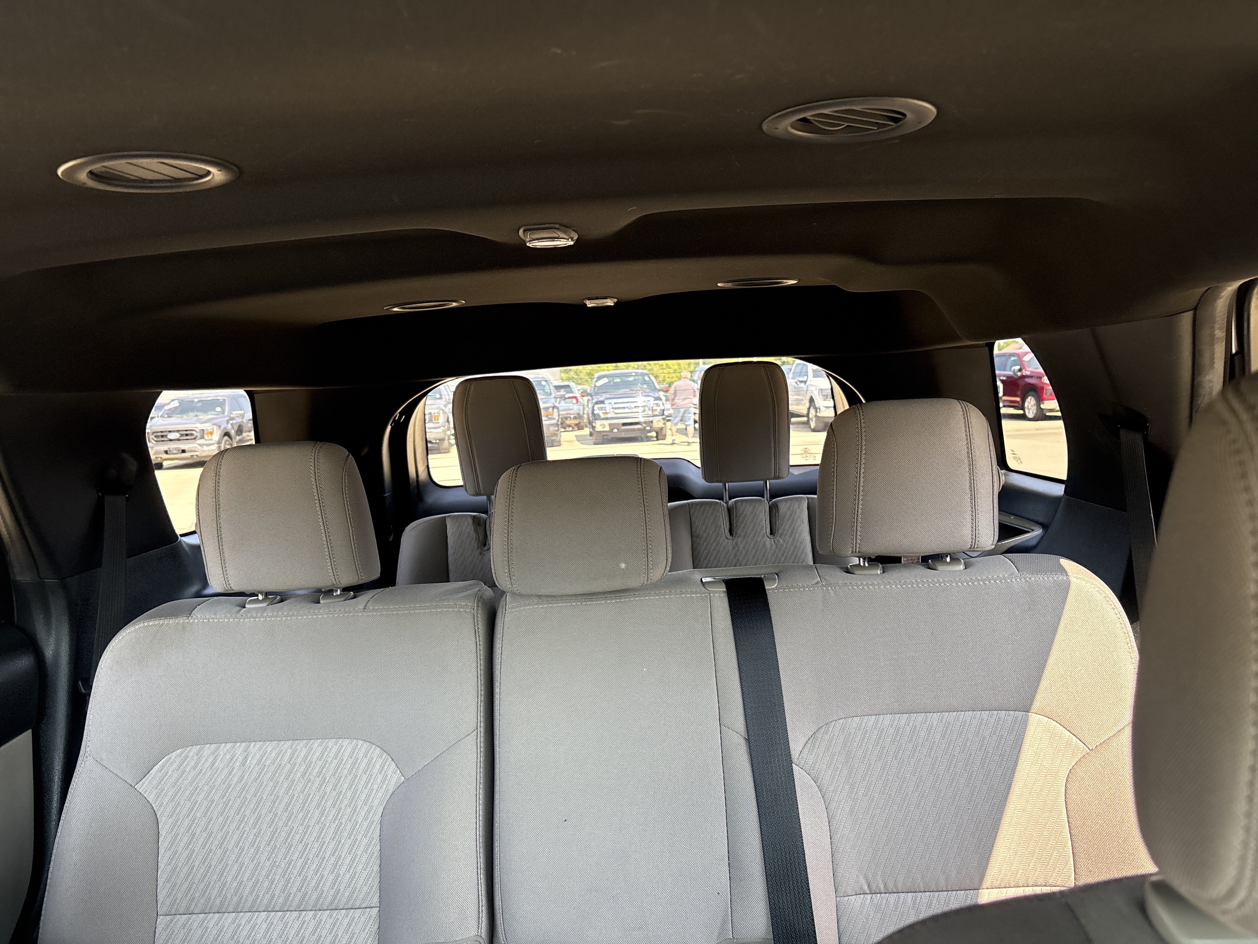 Used 2018 Ford Explorer FWD image 19