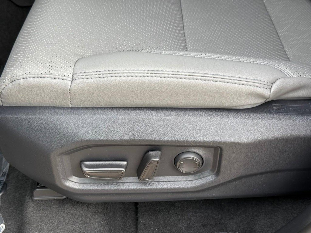 New 2025 Toyota Tundra SR5 image 14