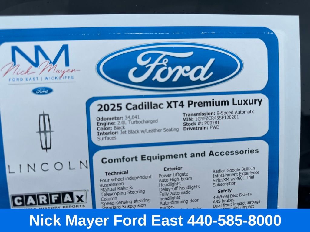 Used 2025 Cadillac XT4 Premium Luxury image 38