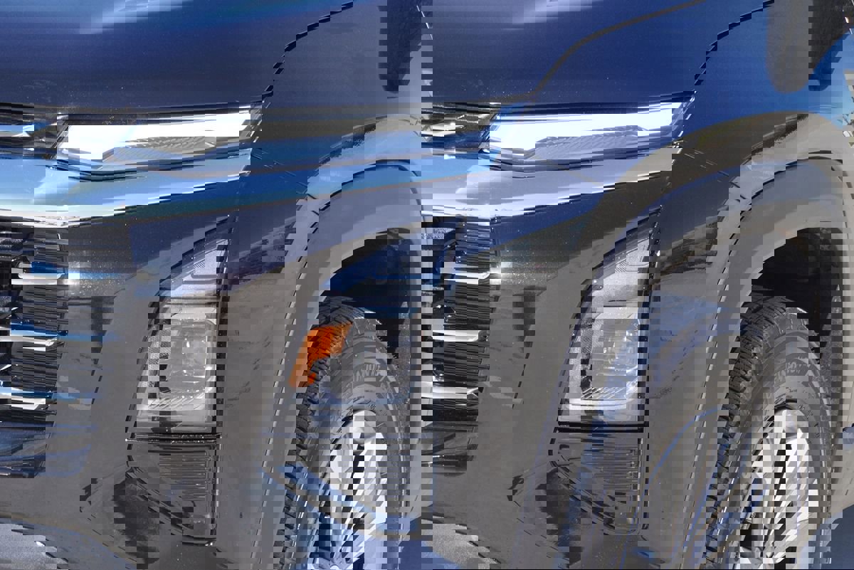 Used 2026 Chevrolet Equinox LT image 2