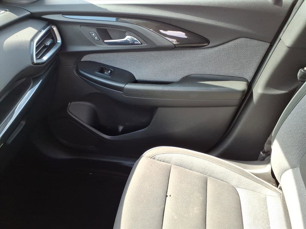 Used 2022 Chevrolet TrailBlazer LT w/ Convenience Package FWD image 34