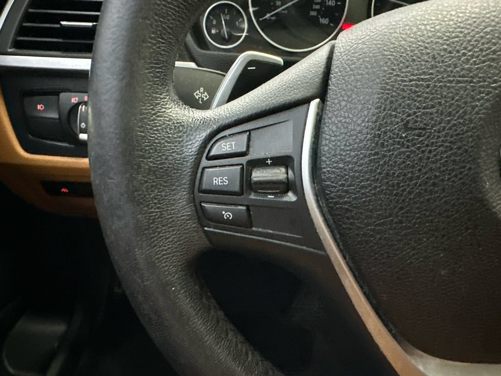 Used 2018 BMW 330i Sedan RWD image 24