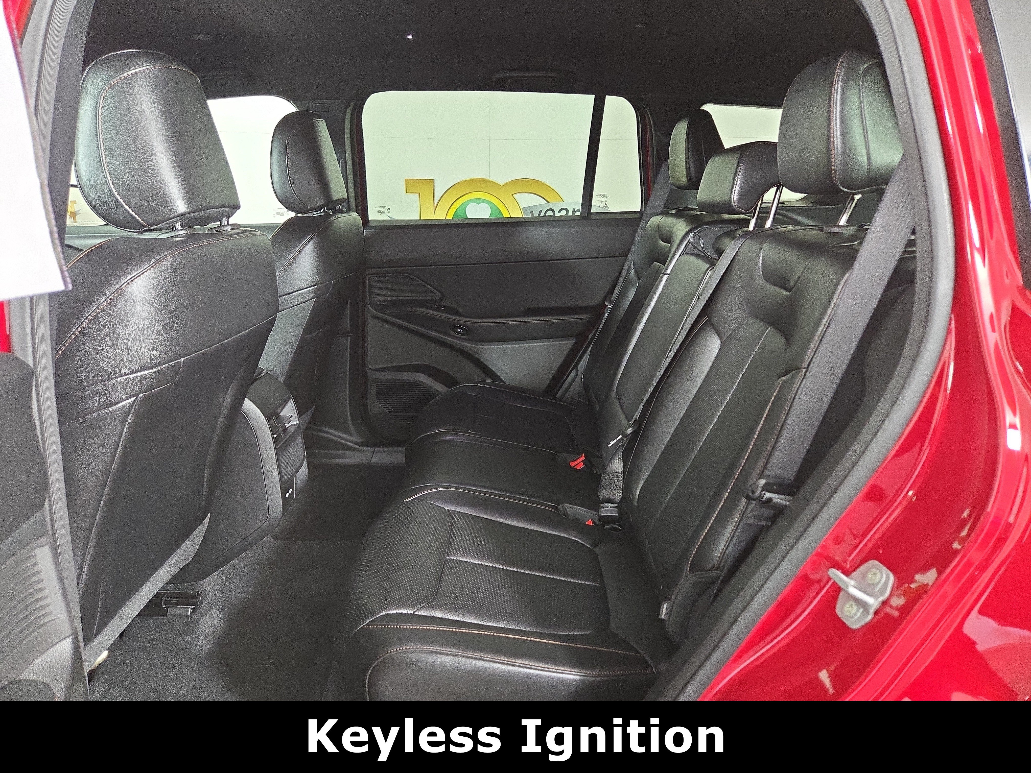 Used 2026 Jeep Cherokee Limited AWD/4WD image 13