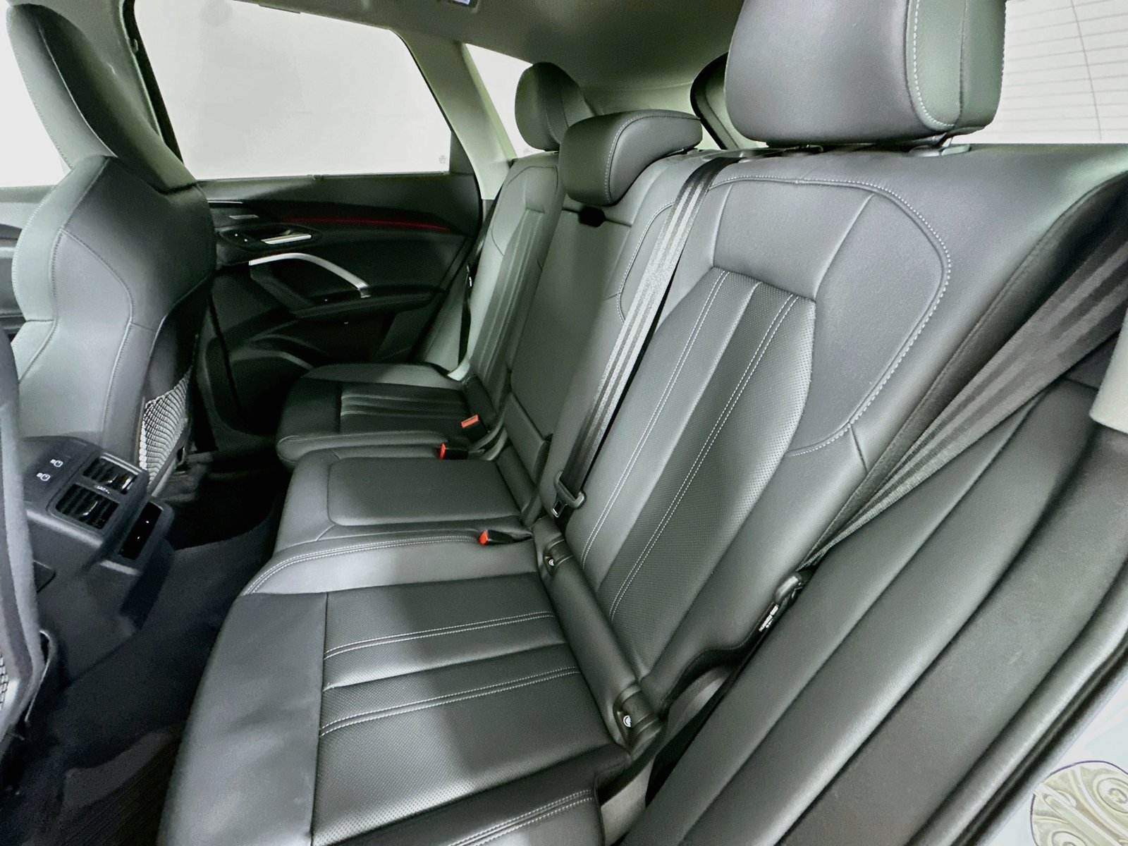 Certified 2025 Audi Q5 Premium Plus AWD/4WD image 34
