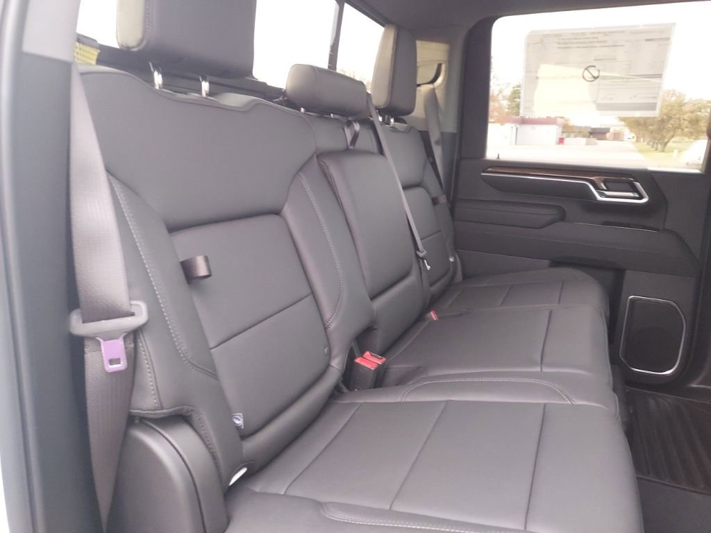 New 2026 Chevrolet Silverado 3500 LT w/ Trail Boss Package image 21