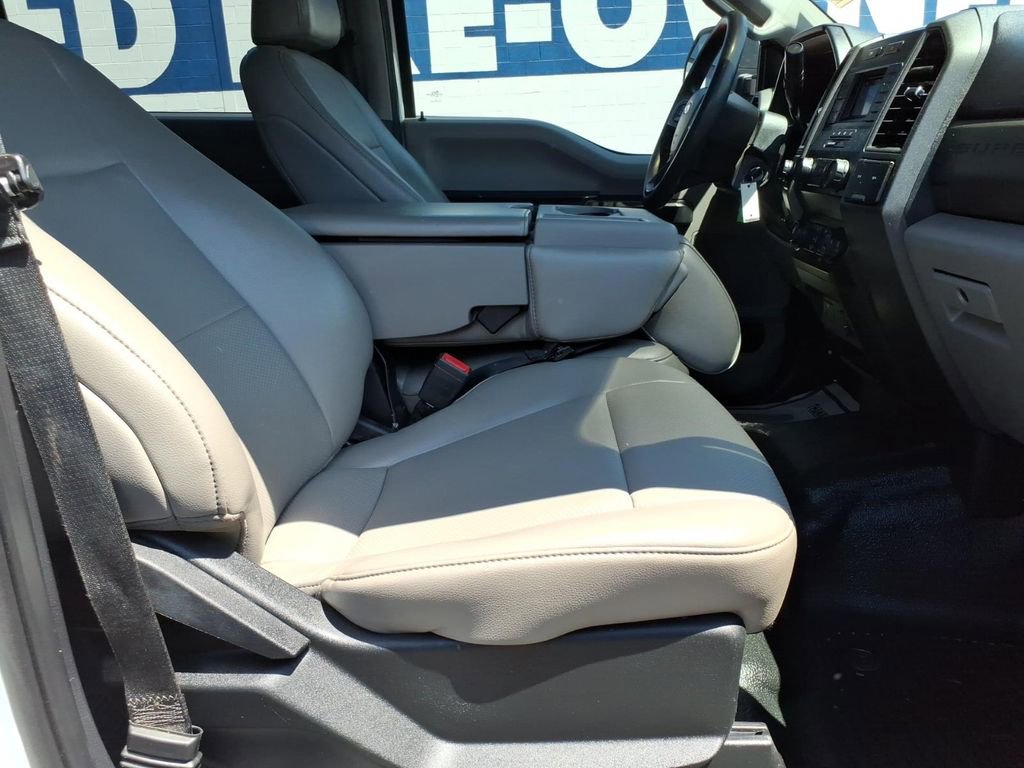 Certified 2020 Ford F350 XL w/ Snow Plow Prep Package AWD/4WD image 8
