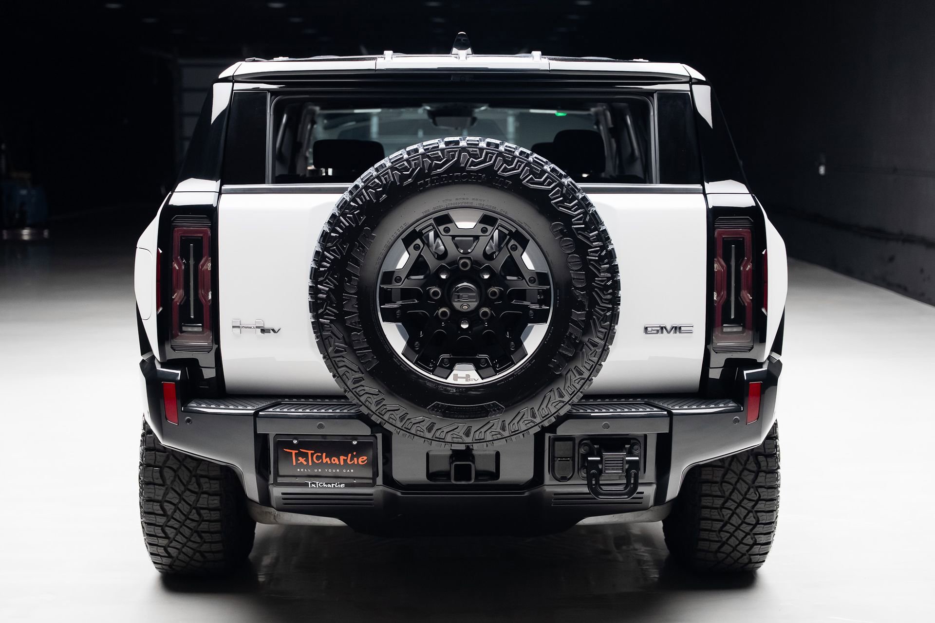 Used 2024 GMC Hummer EV 2X w/ Extreme Off-Road Package image 27