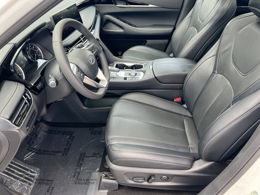 Used 2023 INFINITI QX60 Pure FWD image 9