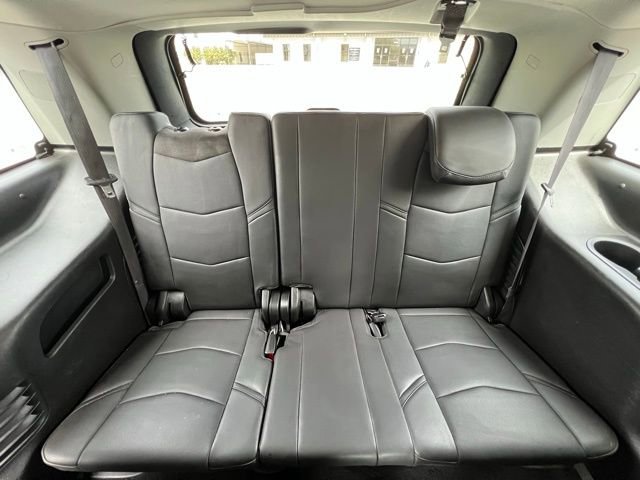 Used 2016 Cadillac Escalade Luxury AWD/4WD image 27