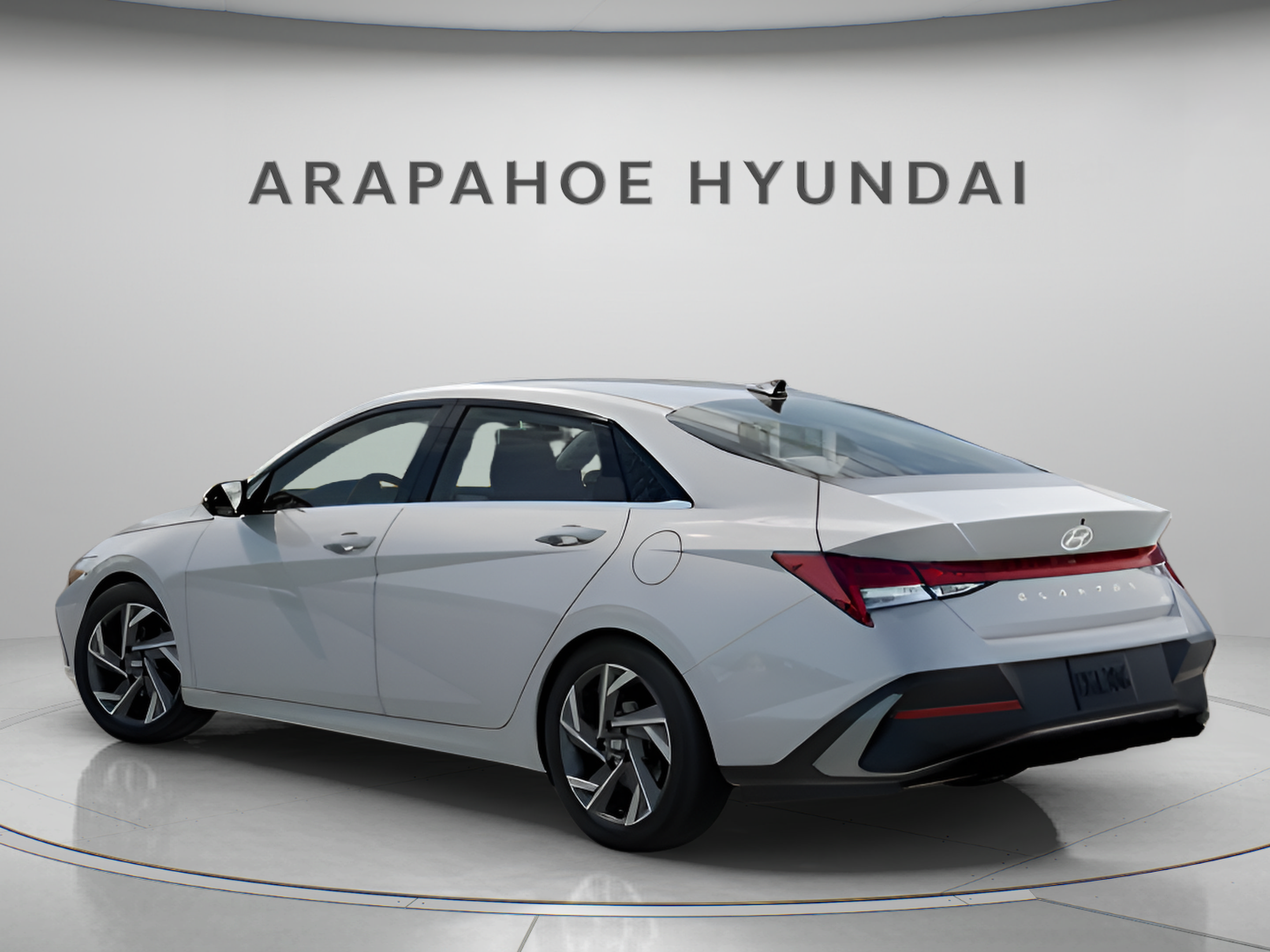 New 2026 Hyundai Elantra Limited FWD image 4