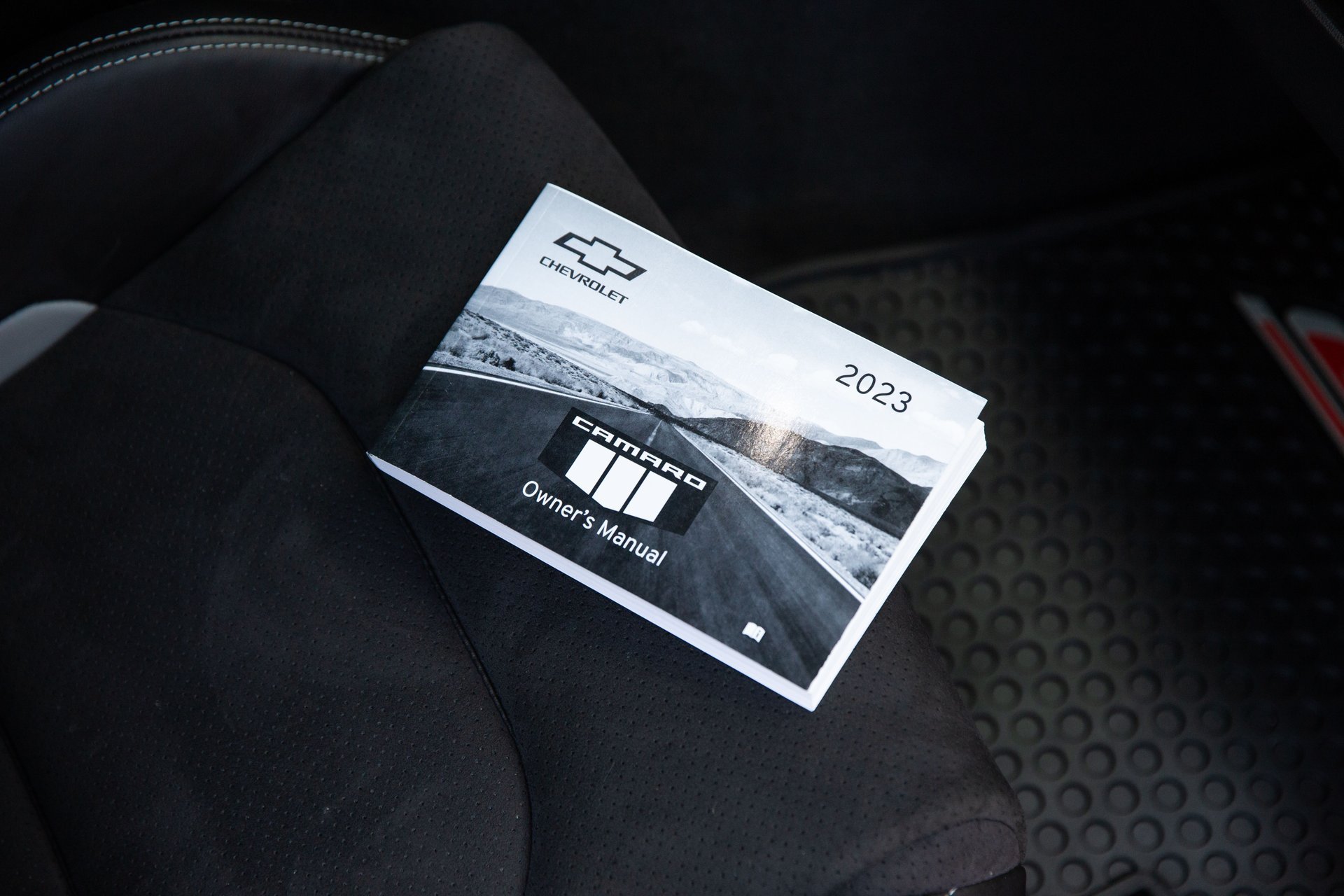 Used 2023 Chevrolet Camaro SS RWD image 39