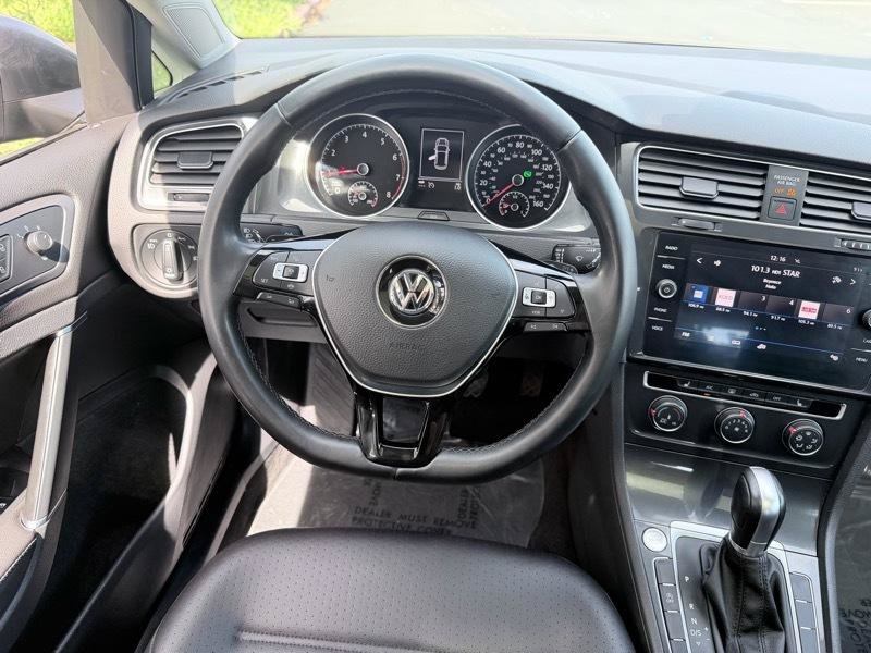 Used 2019 Volkswagen Golf SE w/ Driver Assistance Package image 10