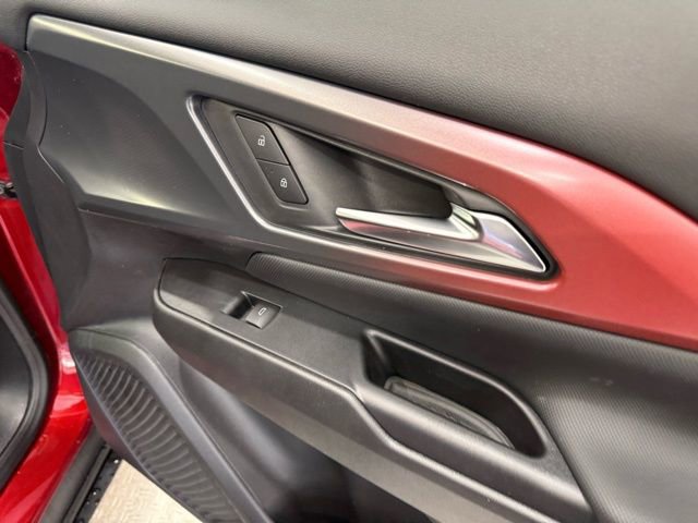 New 2026 Chevrolet Equinox EV RS image 24