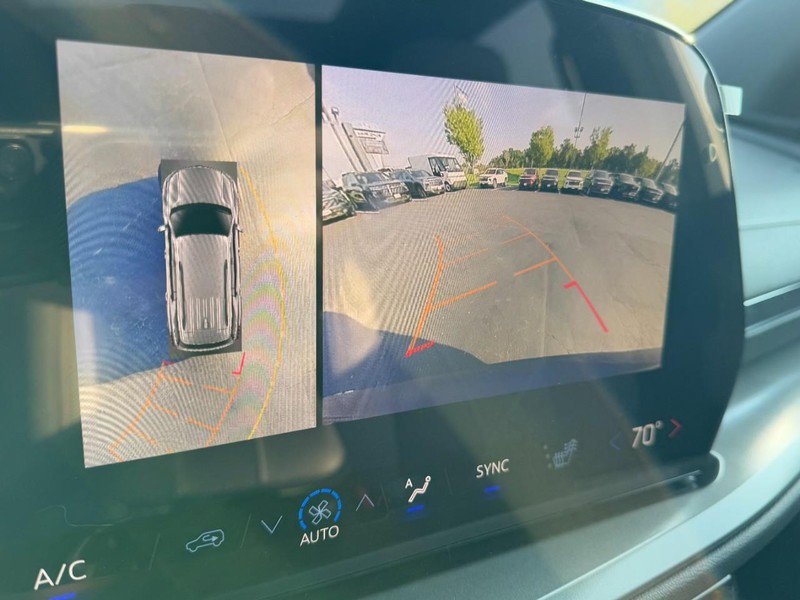 New 2026 Chevrolet Traverse LT w/ Sun and Wheel Package image 18