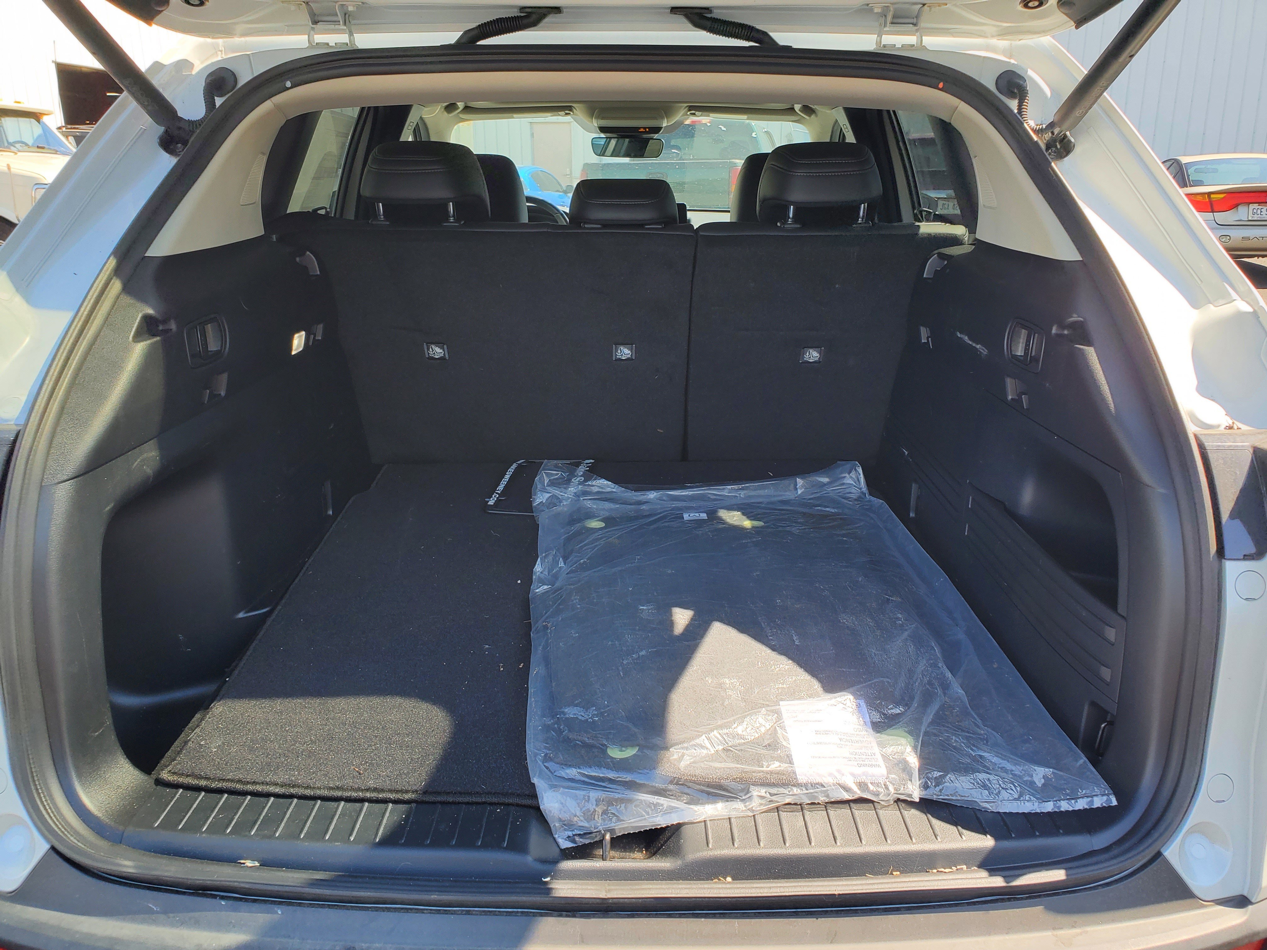 Used 2025 MAZDA CX-50 AWD 2.5 Hybrid w/ Premium Pkg image 7