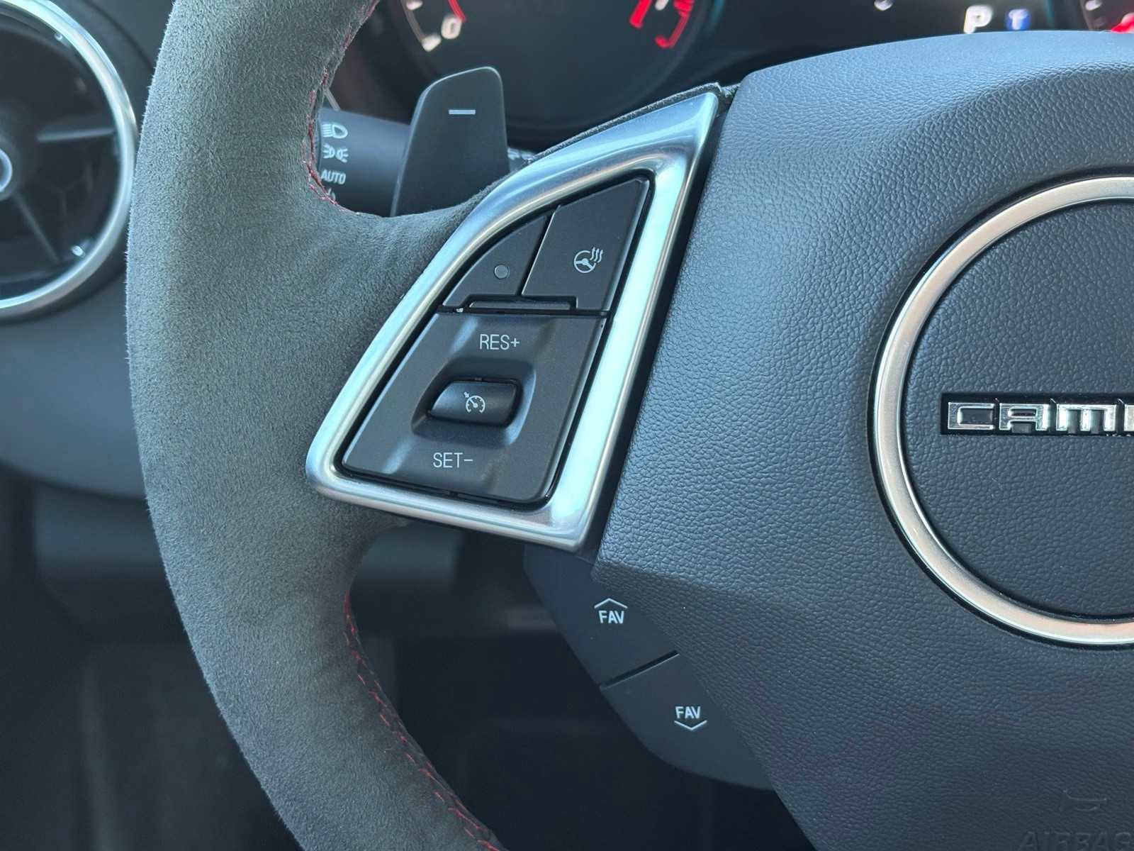 Used 2018 Chevrolet Camaro ZL1 image 20