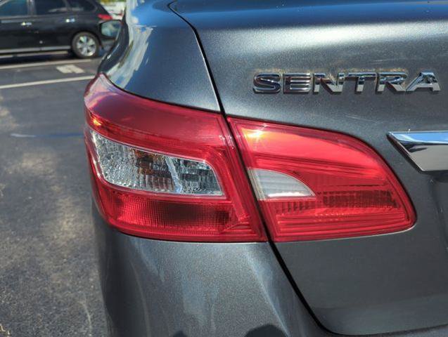 Certified 2019 Nissan Sentra S FWD image 18