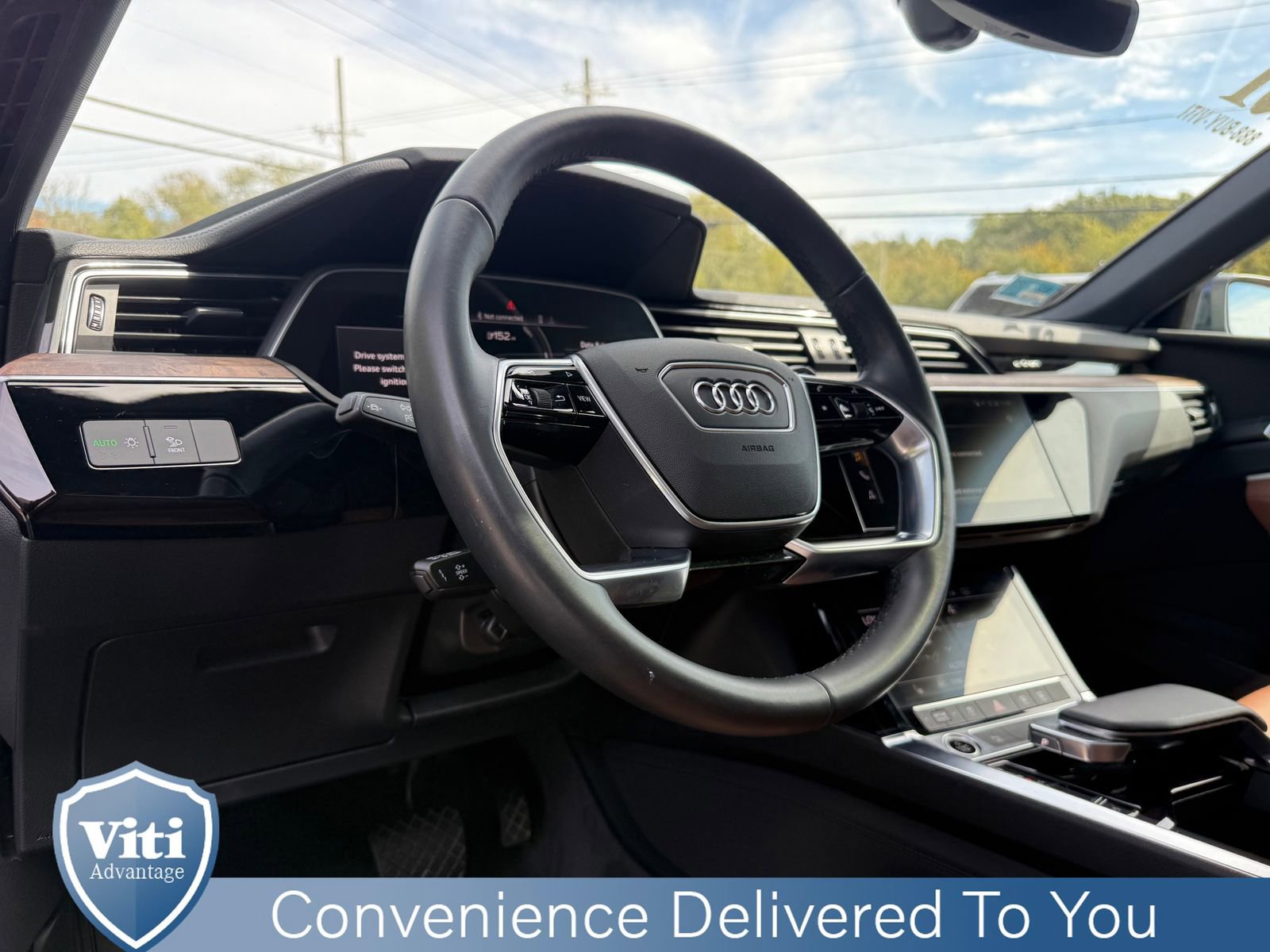 Used 2021 Audi e-tron Premium image 20