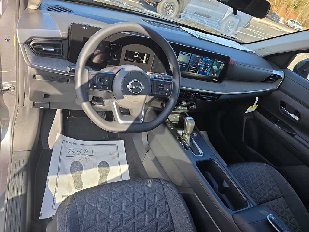 New 2026 Nissan Kicks SV AWD/4WD image 19