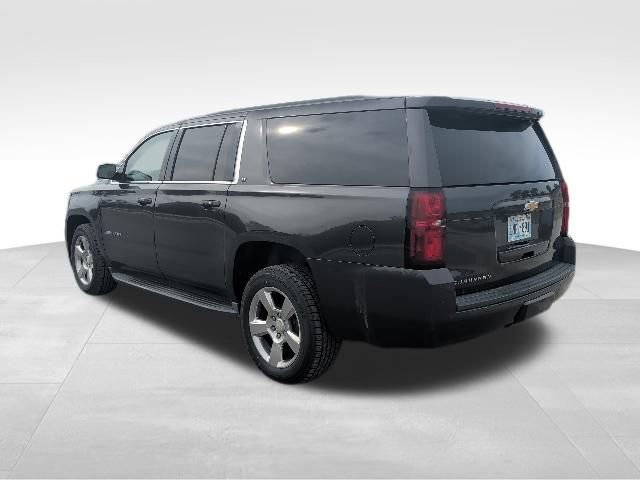 Used 2017 Chevrolet Suburban LT w/ Luxury Package RWD image 5