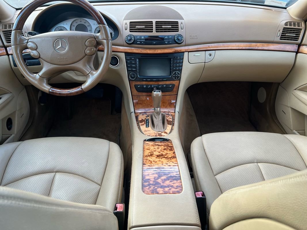 Used 2008 Mercedes-Benz E 350 4MATIC w/ Premium Pkg 1 image 8
