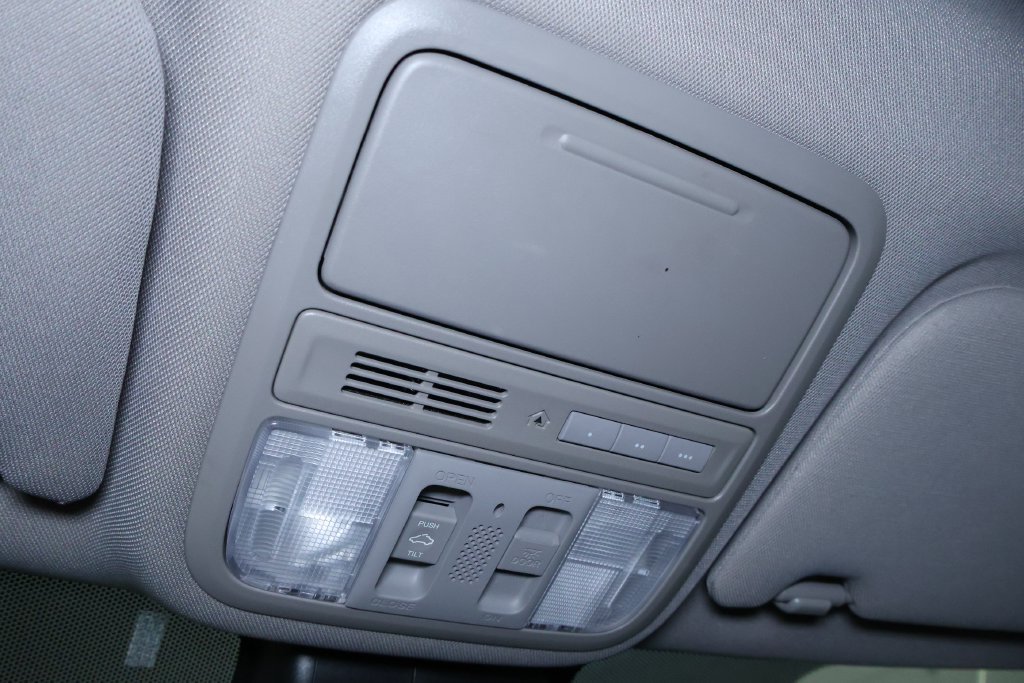 Used 2016 Honda Odyssey EX-L image 25