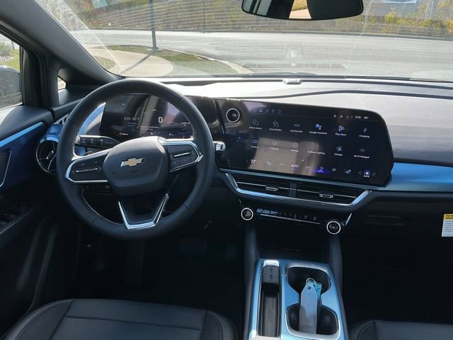 New 2026 Chevrolet Equinox EV LT image 16