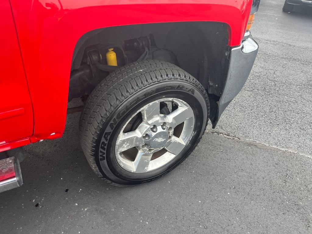 Used 2016 Chevrolet Silverado 2500 LT w/ LT Convenience Package image 30