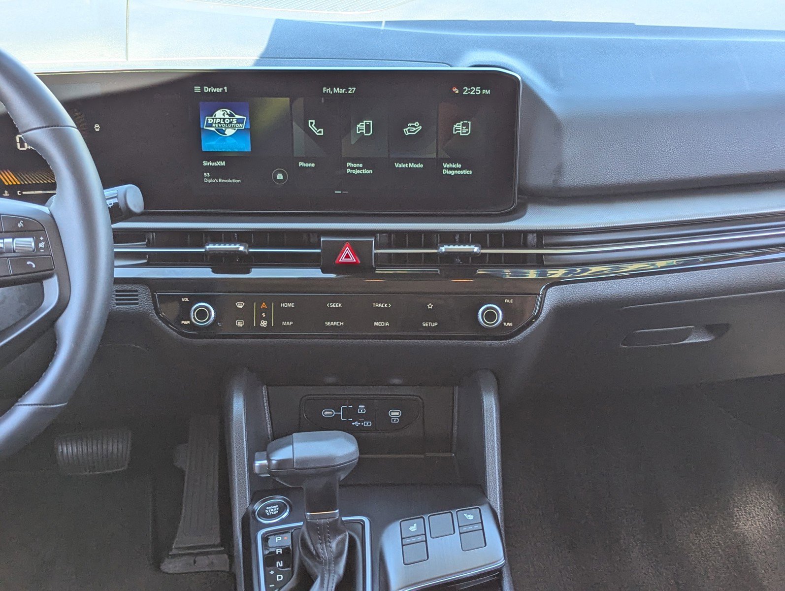 Used 2026 Kia Sportage LX w/ LX Convenience Package image 16