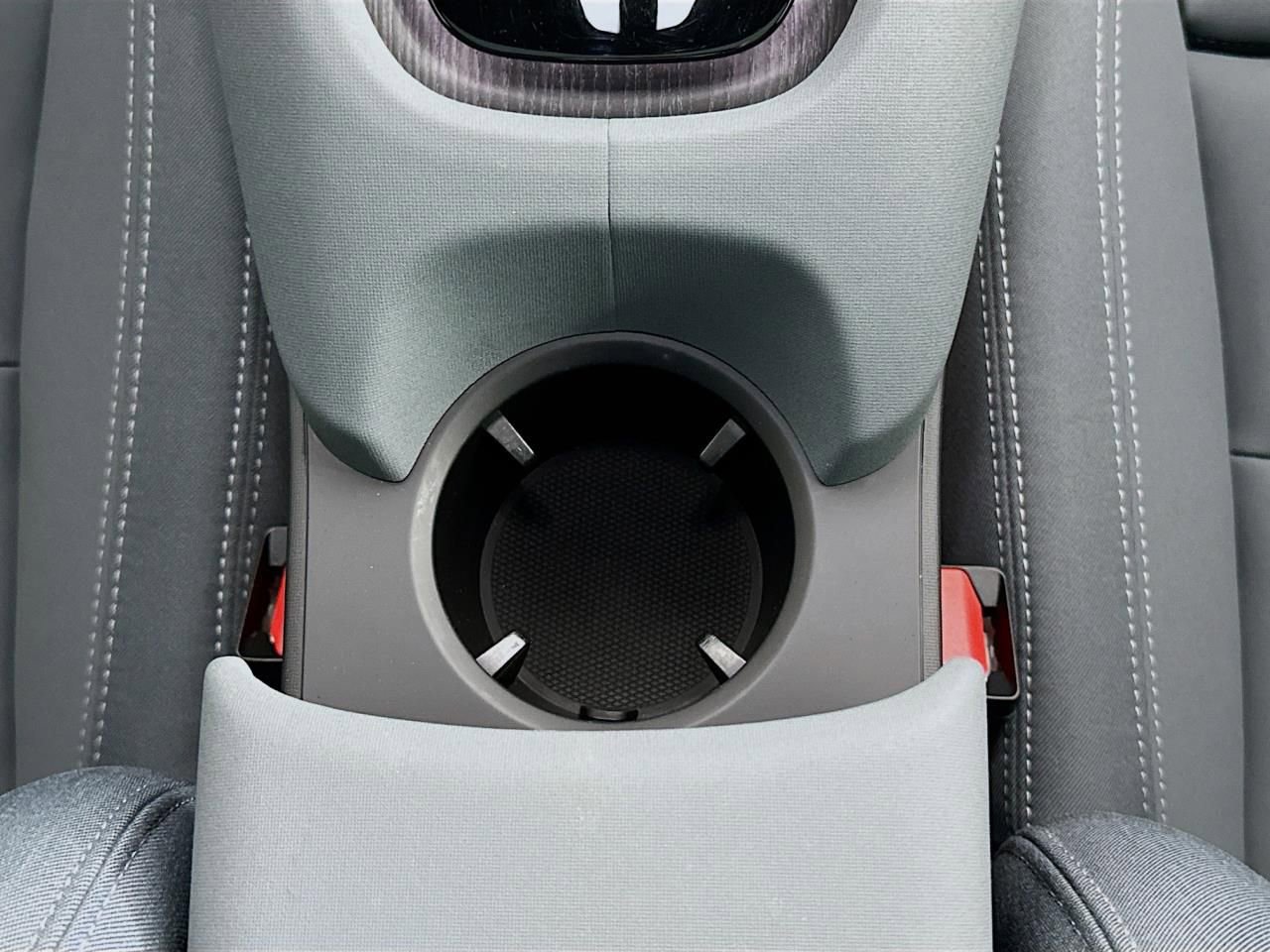 Used 2023 Polestar Polestar 2 image 20