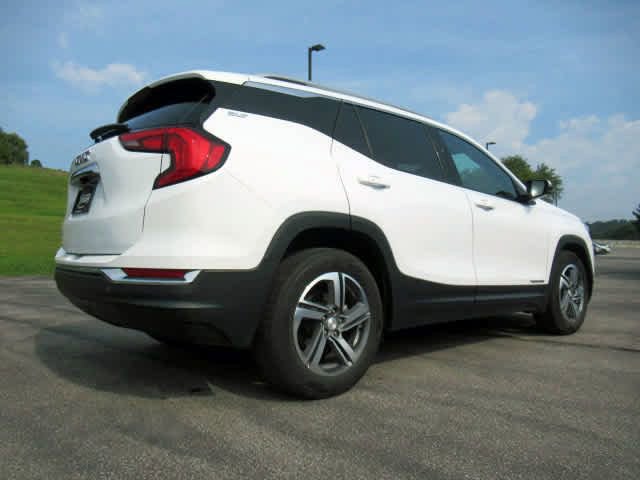 Used 2021 GMC Terrain SLT image 14