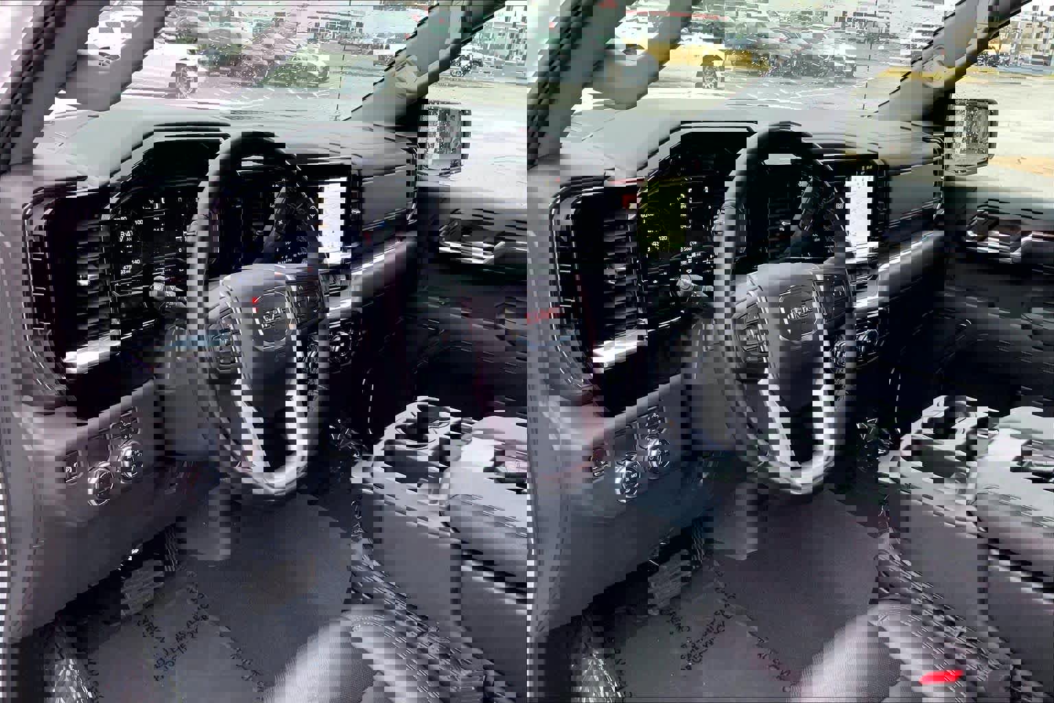 Used 2025 GMC Sierra 1500 SLT image 16