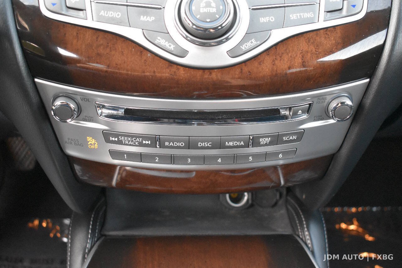 Used 2017 INFINITI QX60 Luxe w/ Deluxe Technology Package AWD/4WD image 26