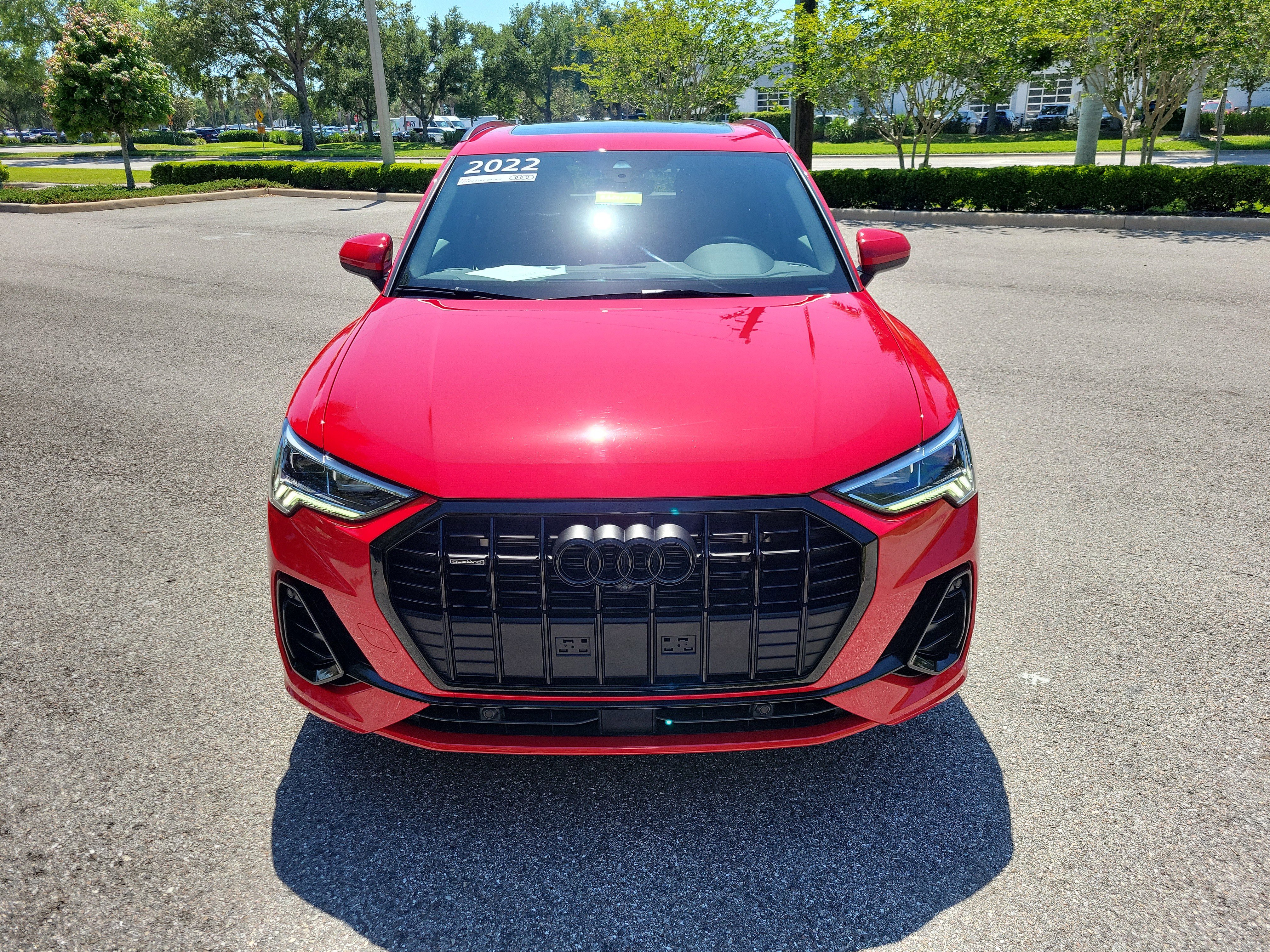Certified 2022 Audi Q3 2.0T Premium Plus image 2