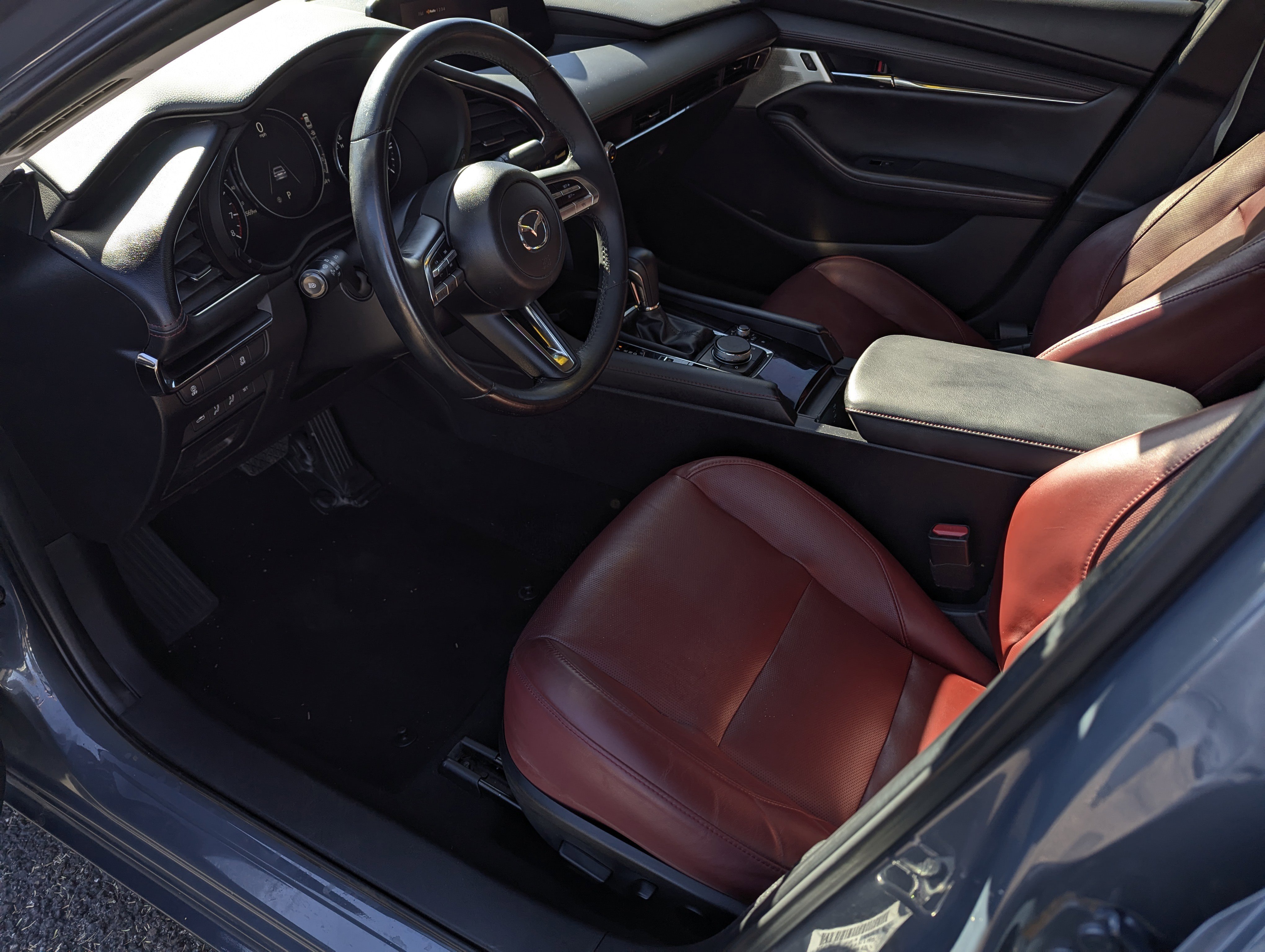 Certified 2022 MAZDA MAZDA3 s image 9