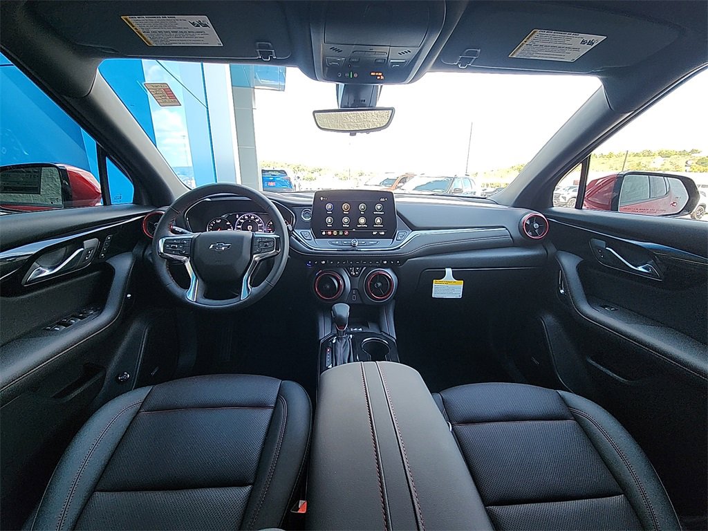 New 2025 Chevrolet Blazer RS w/ Driver Confidence II Package image 31