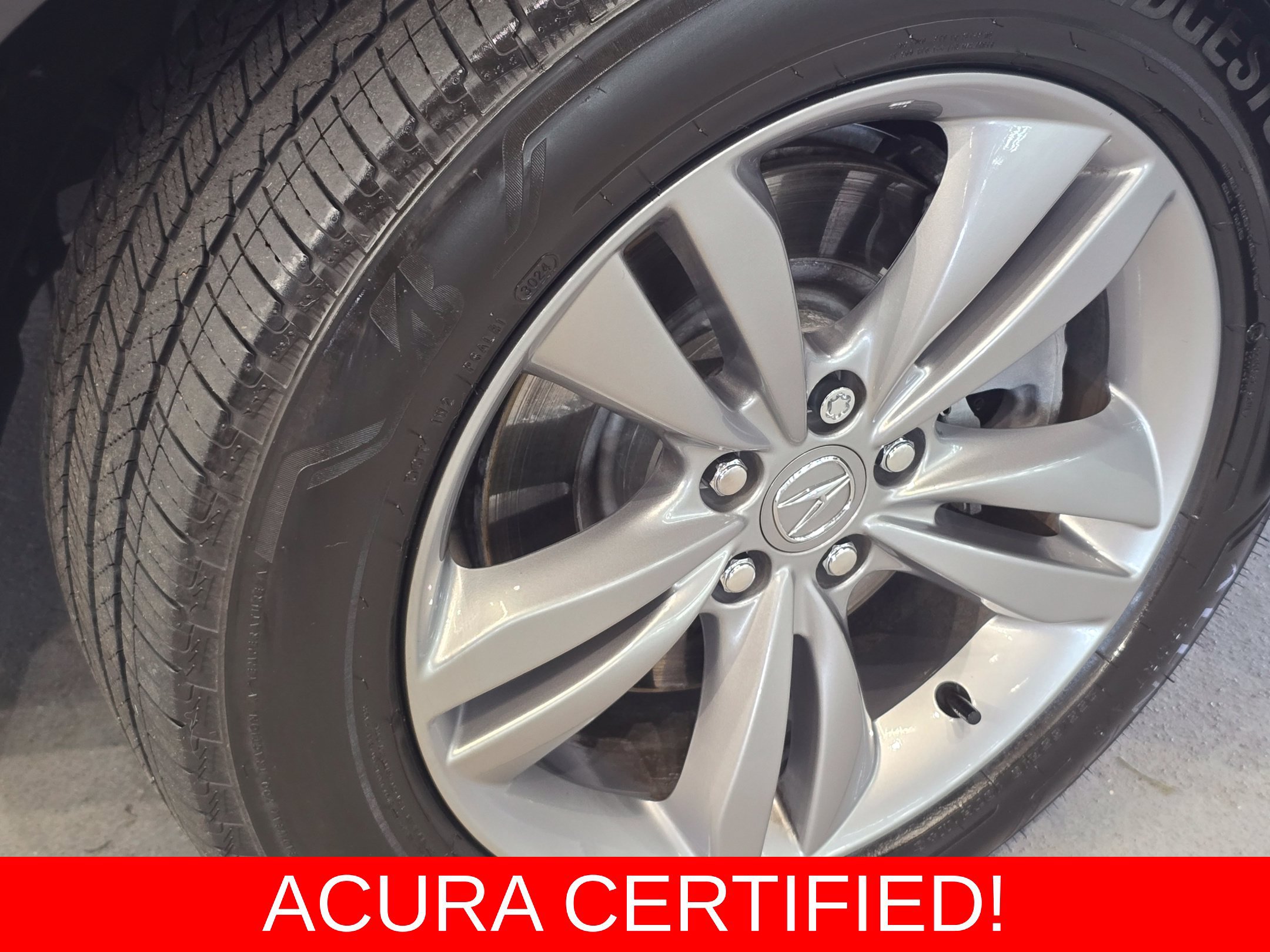 Certified 2025 Acura MDX SH-AWD image 26