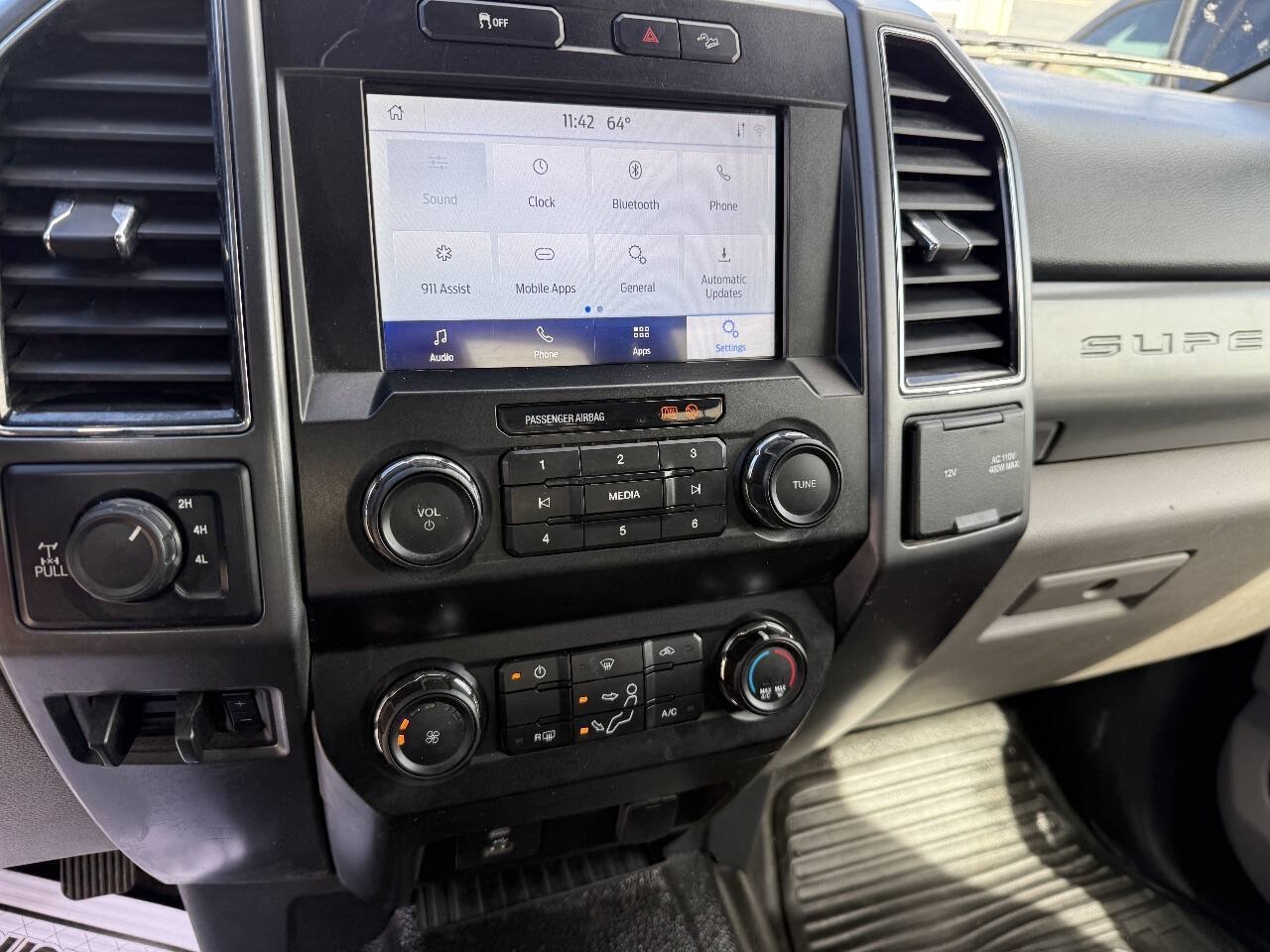 Used 2022 Ford F250 XLT w/ XLT Value Package AWD/4WD image 17