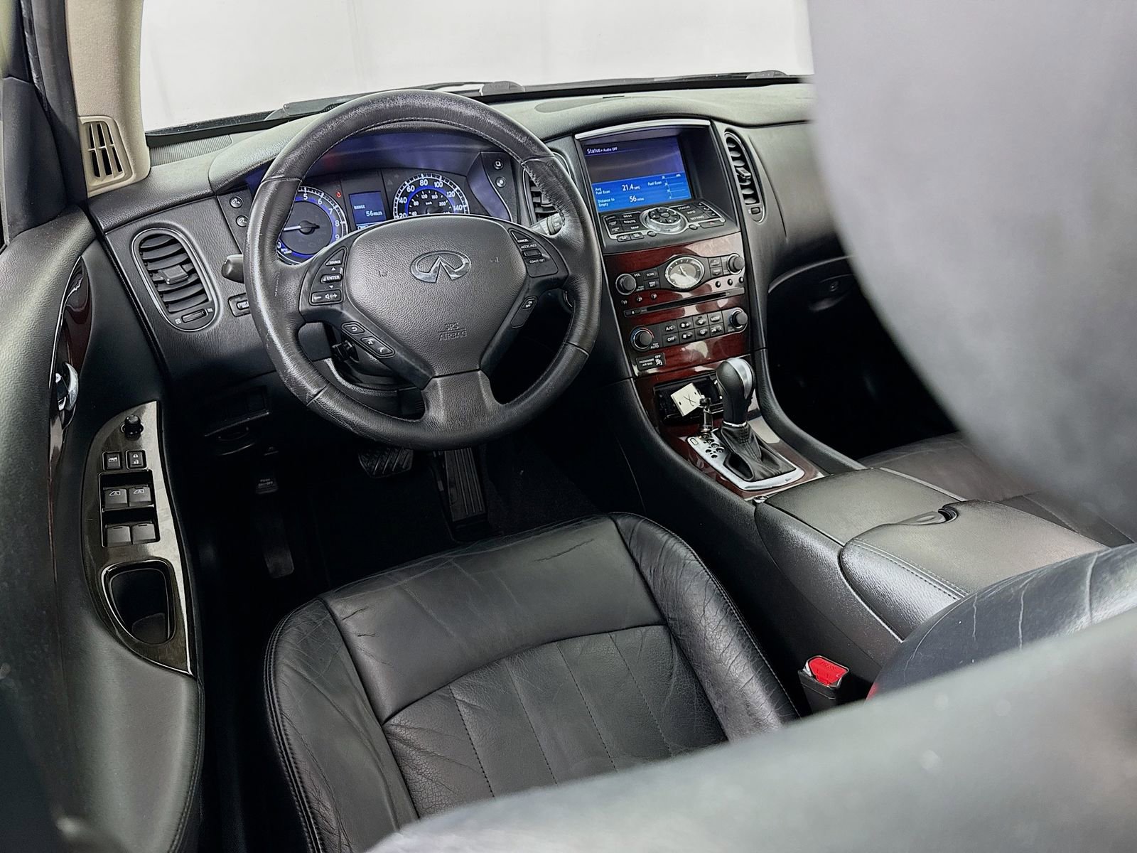 Used 2014 INFINITI QX50 Journey w/ Premium Package RWD image 22
