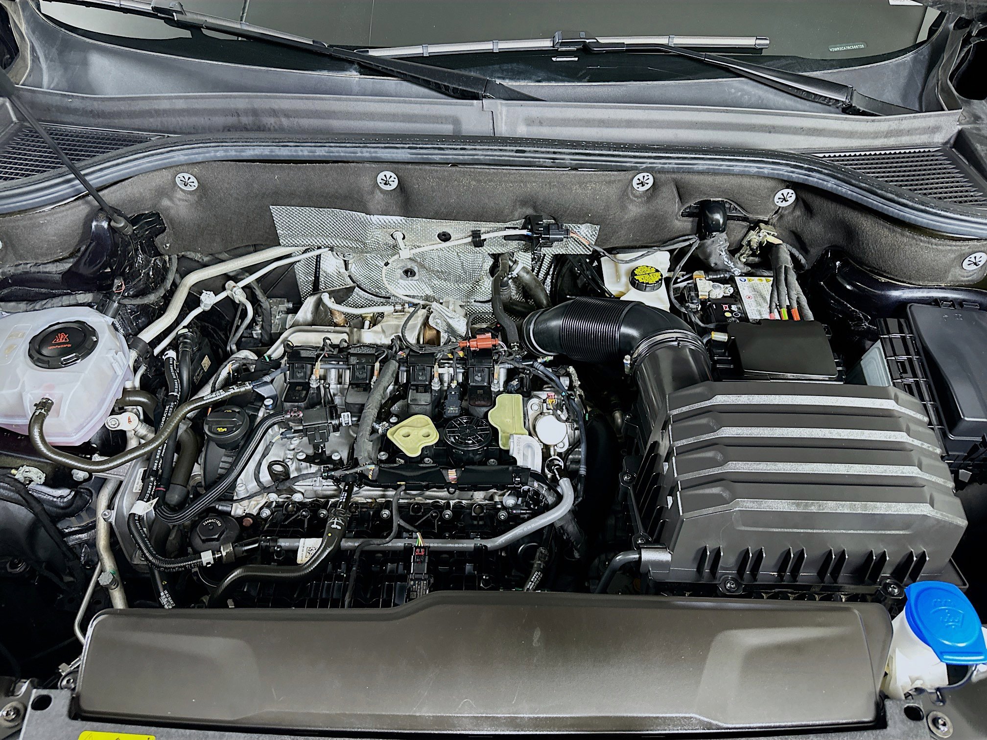 Used 2024 Volkswagen Atlas SE image 35