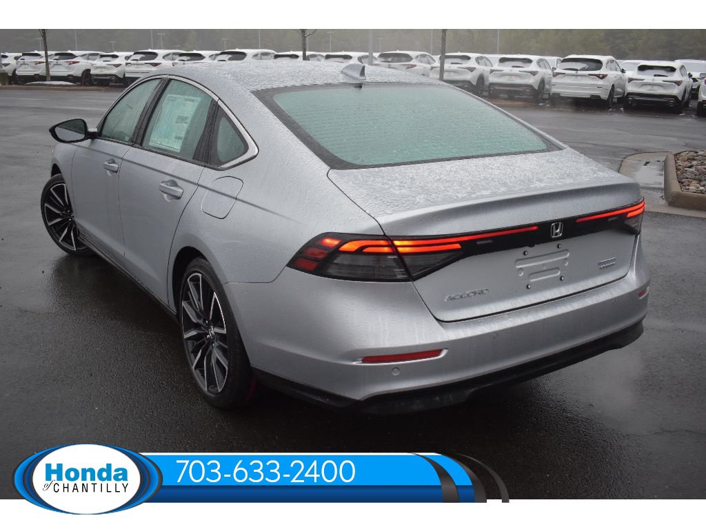 New 2026 Honda Accord Hybrid Touring image 5