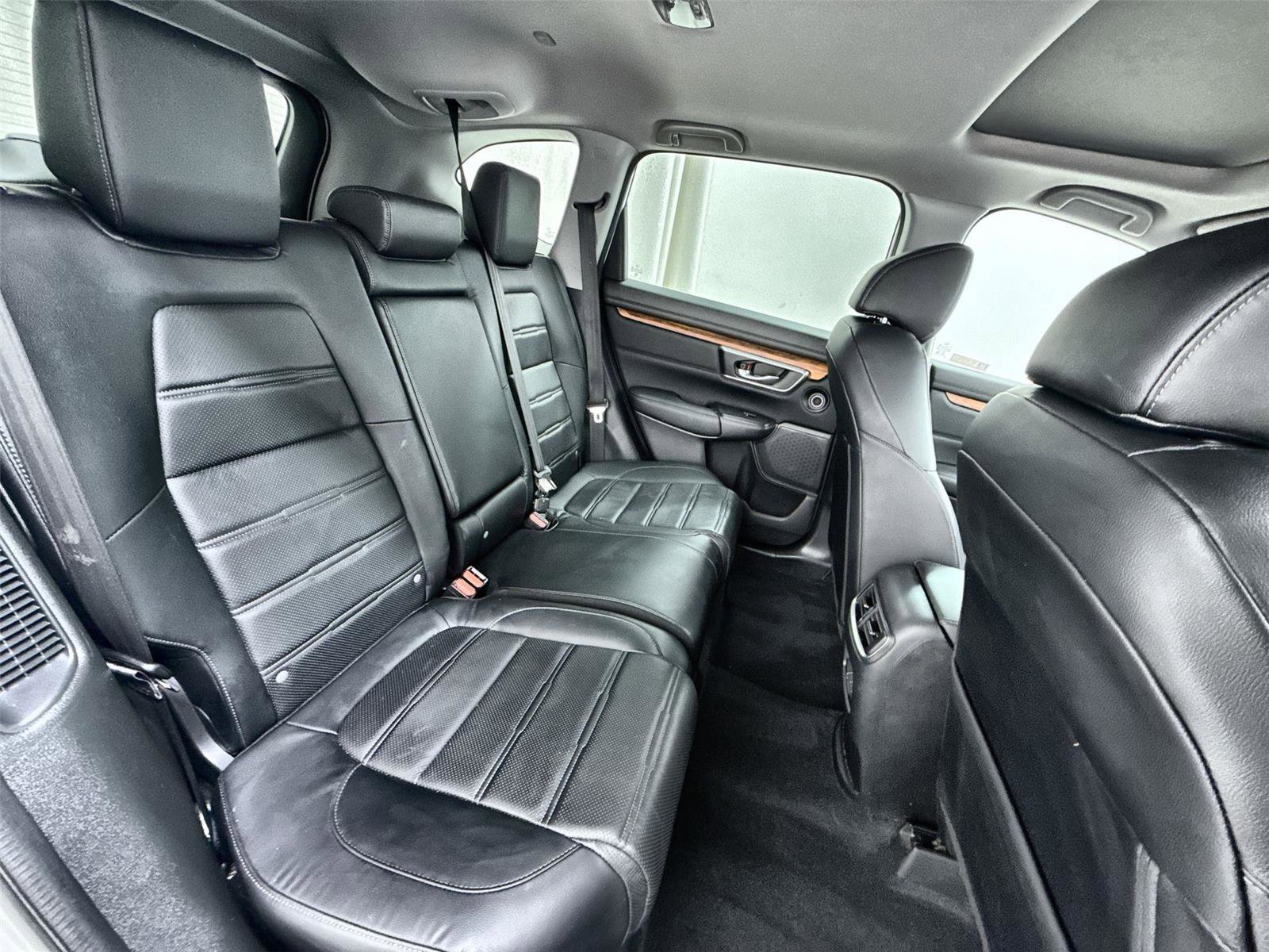 Used 2022 Honda CR-V Touring image 30