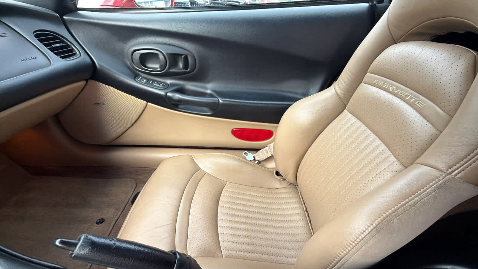 Used 1999 Chevrolet Corvette Convertible w/ Memory Pkg image 12