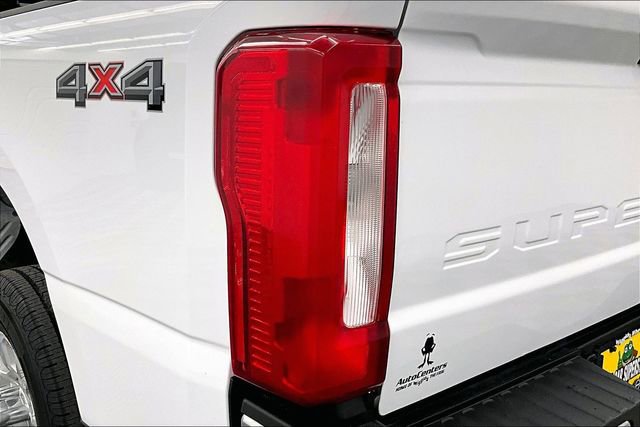 Used 2023 Ford F350 XLT image 37