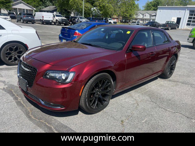 Used 2019 Chrysler 300 S image 3