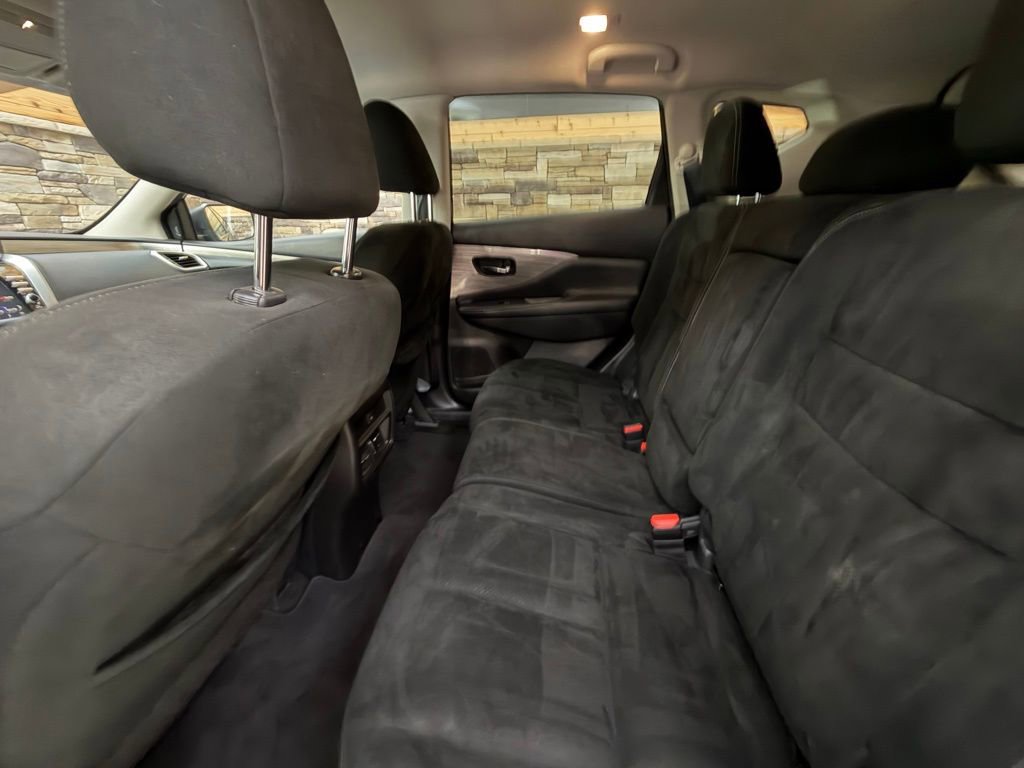 Used 2018 Nissan Murano SV image 26