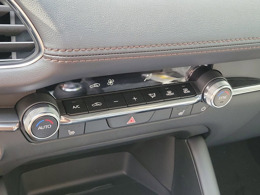 New 2026 MAZDA MAZDA3 2.5 S Hatchback w/ Premium Pkg image 29