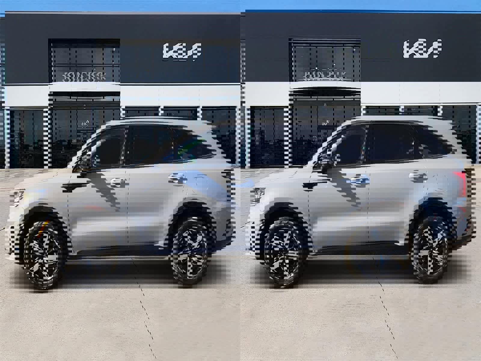 Used 2022 Kia Sorento EX w/ Panoramic Sunroof Package image 4