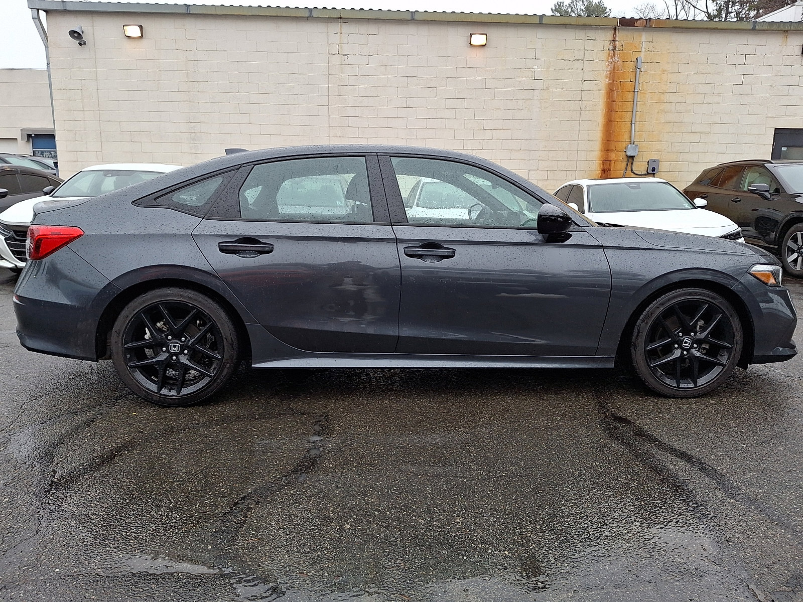 Used 2024 Honda Civic Sport image 8